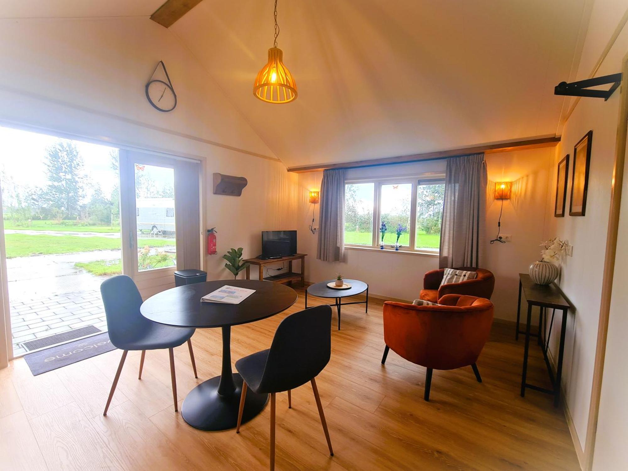 2-Persoons Luxe Vakantiewoning De Veenhoop Екстер'єр фото